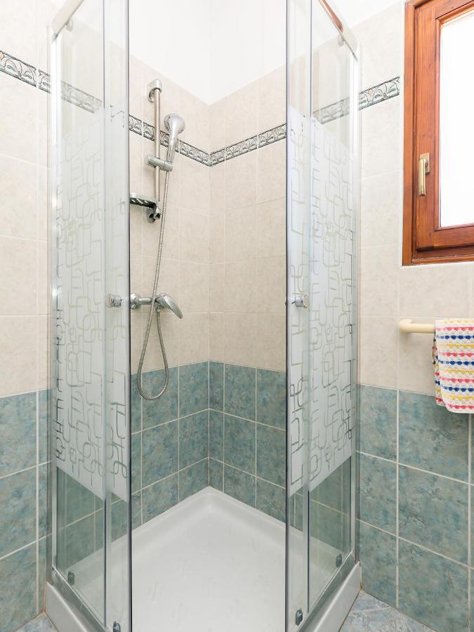 Apartman Susnjic โปเรช ภายนอก รูปภาพ