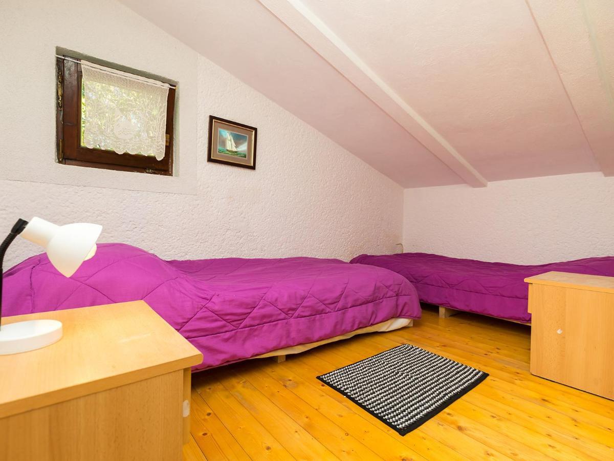 Apartman Susnjic โปเรช ภายนอก รูปภาพ